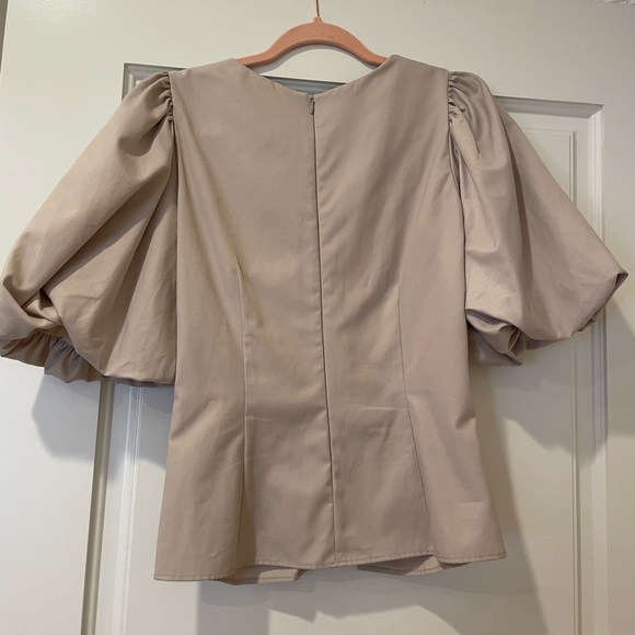 Amanda Uprichard - Puff Sleeve Blouse. Neutral Color. Size S. - Picture 3 of 3